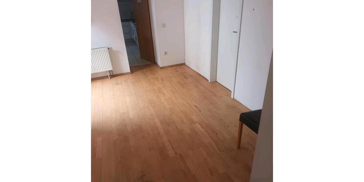 Reihenhaus Nürnberg Gibitzenhof - 5 Zimmer, 180 m&sup2;, 1.750&euro; | Angebot:26148273