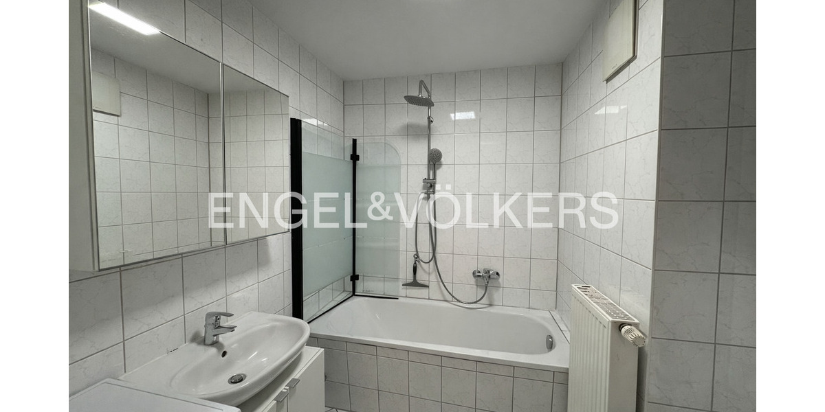 Etagenwohnung Leipzig Stötteritz - 2 Zimmer, 64 m&sup2;, 160.000&euro; | Angebot:26334745