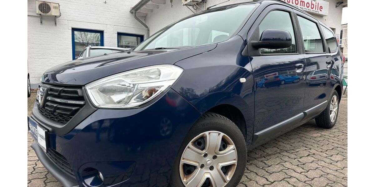 Dacia Lodgy 110.000 km 7.949 &euro; Gummersbach (Zwischen Toom Markt und ATU) 51645