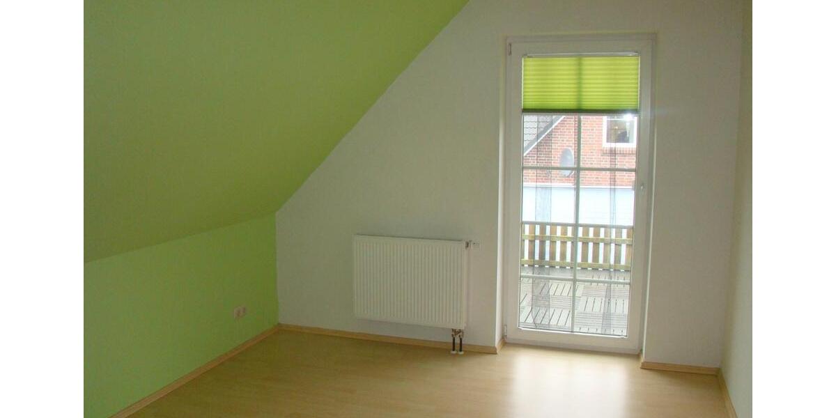 Dachgeschoßwohnung Büsum - 4 Zimmer, 80 m&sup2;, 750&euro; | Angebot:25419614