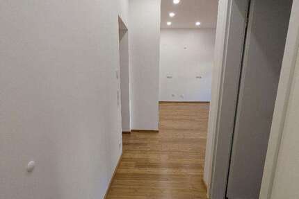 Wohnung zum Mieten in Chemnitz 645 € 81.8 m² 5 zimmer