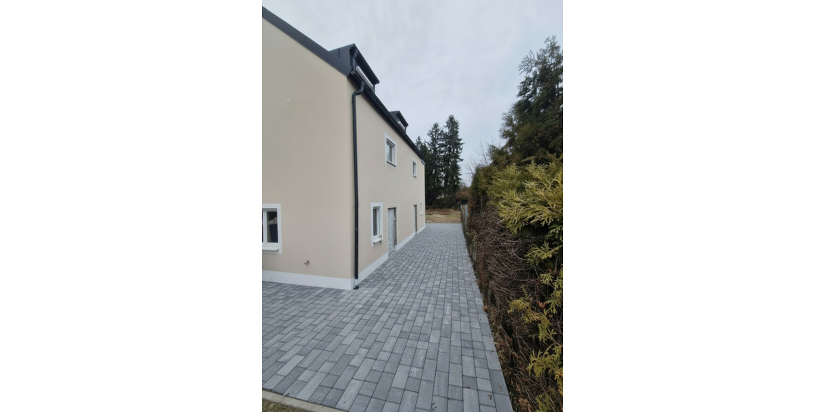 Erstbezug: Exklusive 4-Zimmer-Doppelhaushälfte Süd 2 in München 5 zimmer