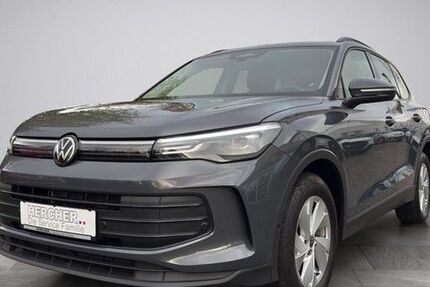 VW Tiguan 6.859 km 38.700 &euro; Altenburg 04600