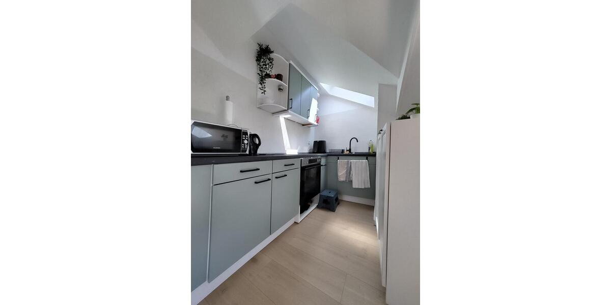 Dachgeschoßwohnung Contwig - 2.5 Zimmer, 52 m&sup2;, 600&euro; | Angebot:26415486