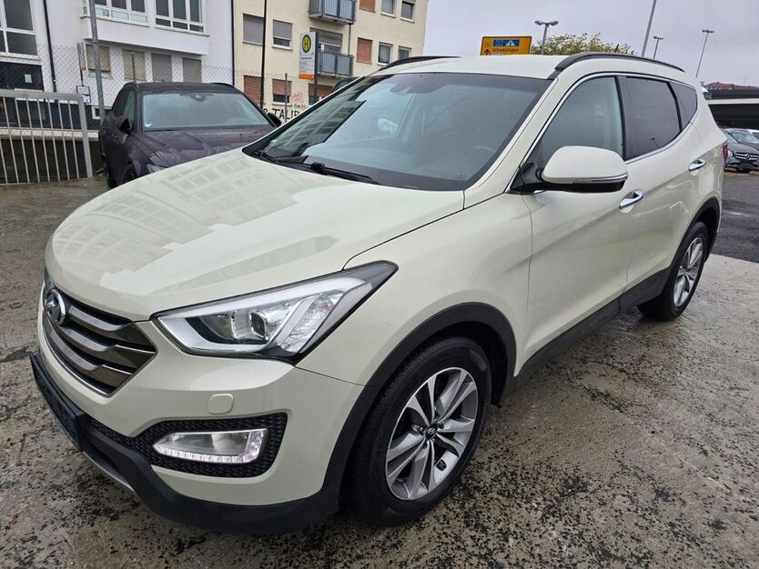 Hyundai SANTA FE 139.000 km 16.990 € Mannheim 68159