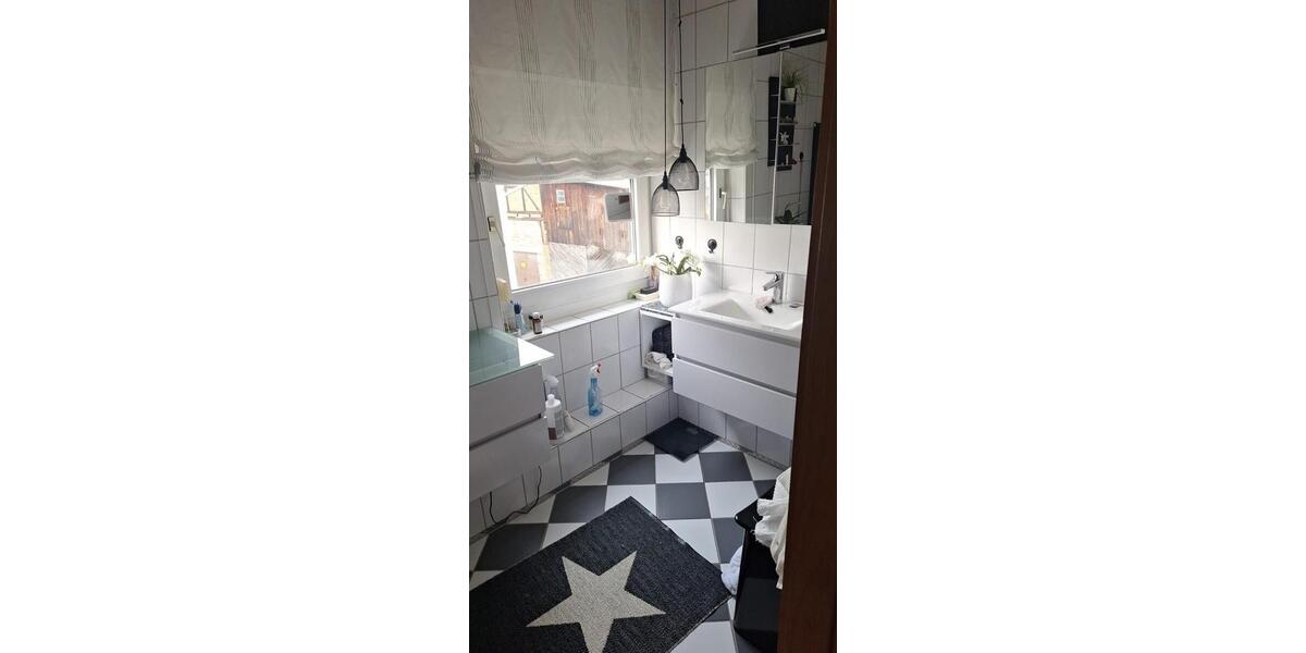 Einfamilienhaus Mittenaar - 6 Zimmer, 150 m&sup2;, 1.500&euro; | Angebot:24813384