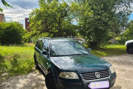 VW Passat 216.307 km 900 &euro; Lauterbach 78730