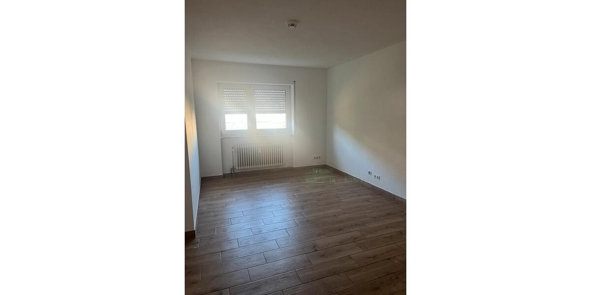 Erdgeschoßwohnung Speicher - 3 Zimmer, 80 m&sup2;, 990&euro; | Angebot:26407018