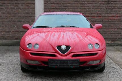Alfa Romeo GTV 140.000 km 8.700 &euro; Mönchengladbach 41063