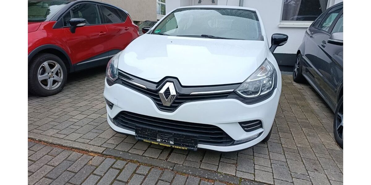 Renault Clio 122.690 km 6.599 &euro; Kassel 34125