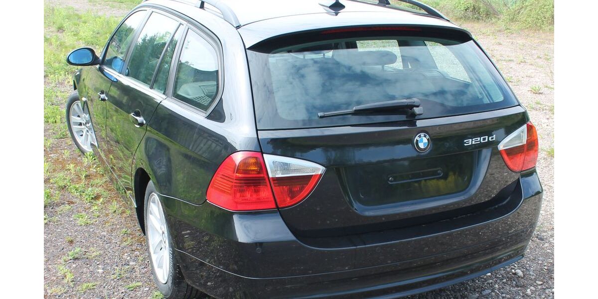 BMW 320 343.153 km 4.440 &euro; Ochtendung 56299
