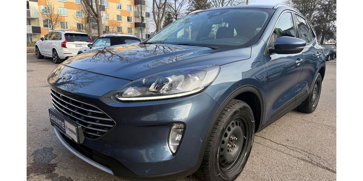 Ford Kuga 121.737 km 15.900 &euro; München 81243