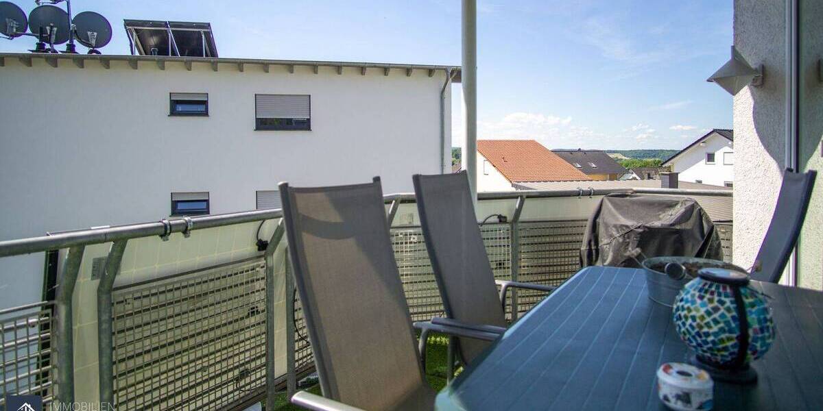 Etagenwohnung Limburg - 4 Zimmer, 129 m&sup2;, 399.000&euro; | Angebot:25708022