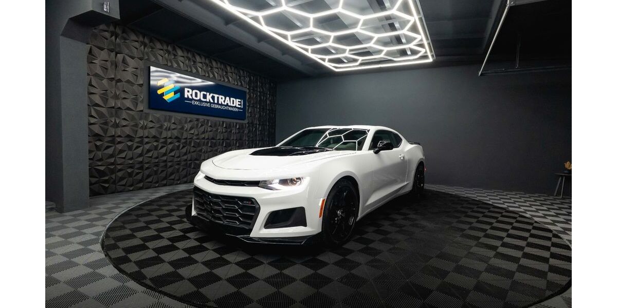 Chevrolet Camaro 33.555 km 38.990 &euro; Leipzig 04178
