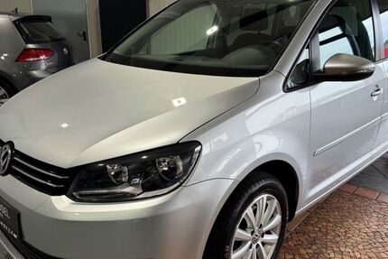 VW Touran 73.000 km 12.590 &euro; Ayl 54441