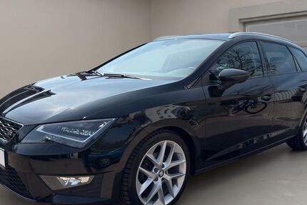 Seat Leon 119.729 km 12.210 &euro; Braunschweig 38114
