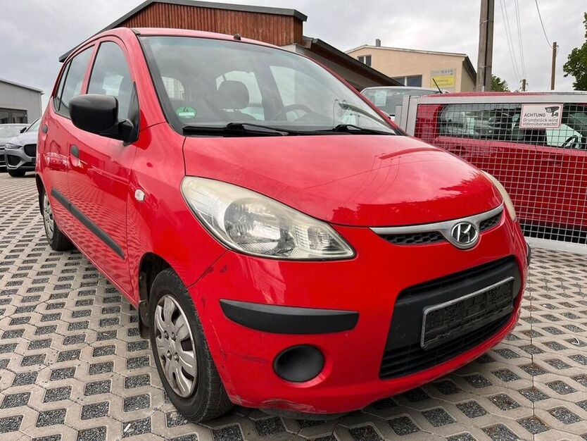 i10