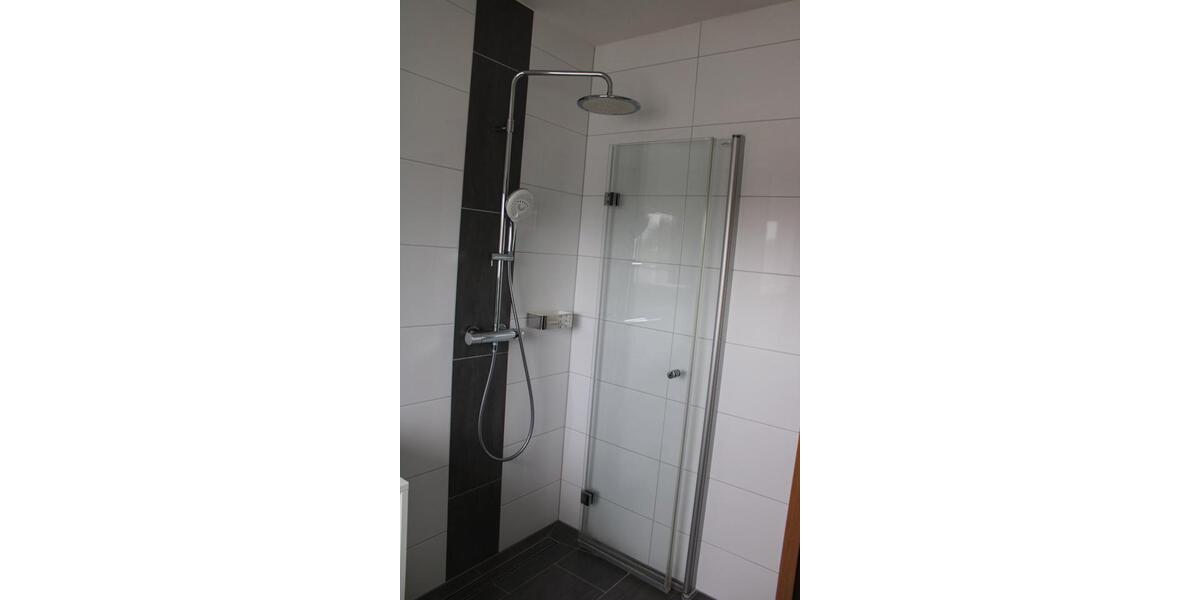 Dachgeschoßwohnung Paderborn Neuenbeken - 3 Zimmer, 78 m&sup2;, 335.000&euro; | Angebot:26602552