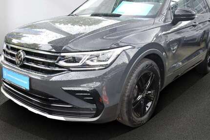 VW Tiguan 76.100 km 28.480 &euro; Lübeck 23560