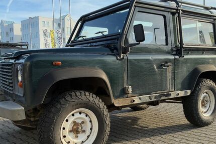 Land Rover Defender 489.187 km 24.800 &euro; Butzbach 35510