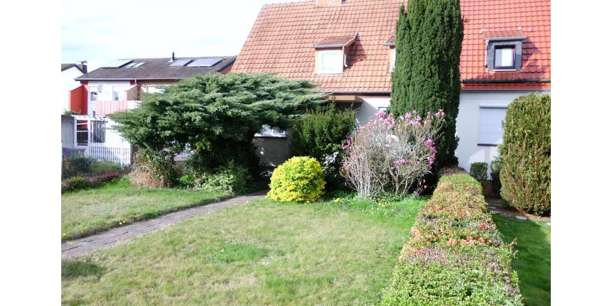 Doppelhaushälfte Kassel Bettenhausen - 5 Zimmer, 120 m&sup2;, 280.000&euro; | Angebot:27494843