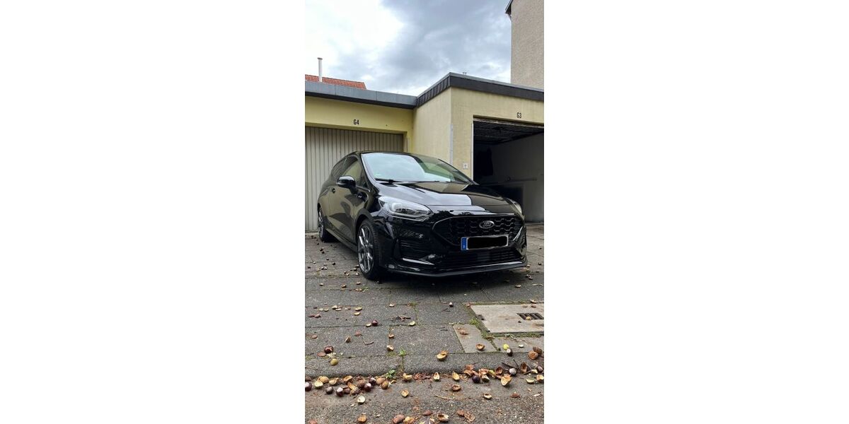 Ford Fiesta 53.100 km 17.500 &euro; Köln 50739