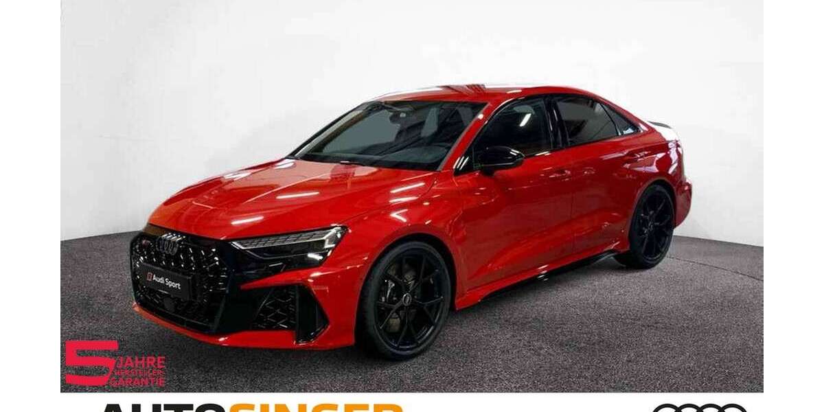 Audi RS3 4.000 km 67.890 &euro; Marktoberdorf 87616
