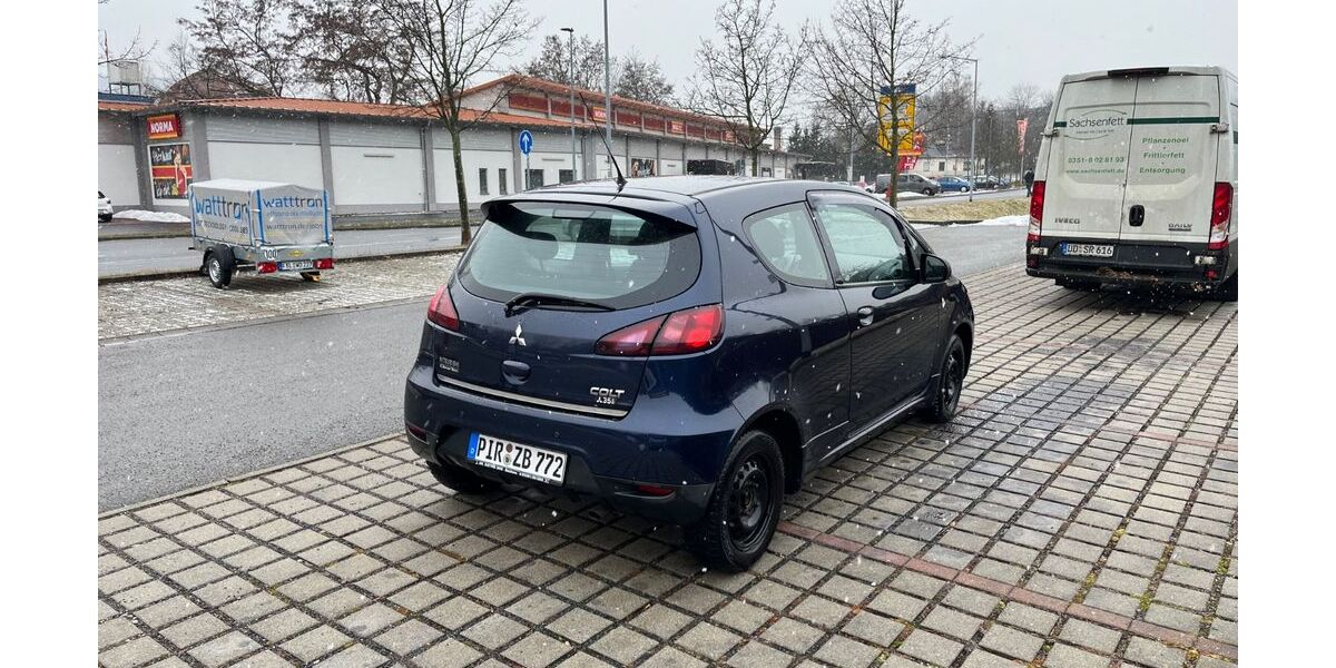 Mitsubishi Colt 113.000 km 3.499 &euro; Tharandt 01737