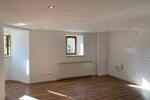 Etagenwohnung Pößneck - 2.5 Zimmer, 78 m&sup2;, 575&euro; | Angebot:26319722