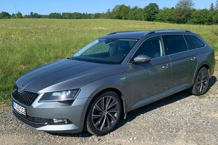 Skoda Superb 162.000 km 17.999 &euro; Morsbach 51597