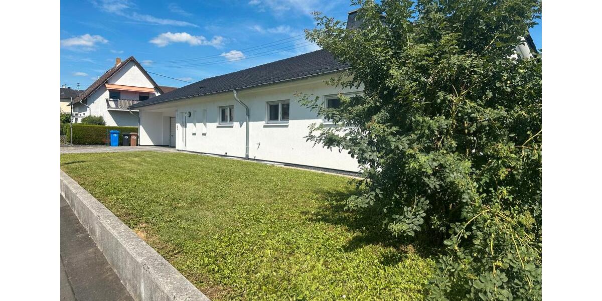 Einfamilienhaus Hadamar - 8 Zimmer, 180 m&sup2;, 589.000&euro; | Angebot:27021779