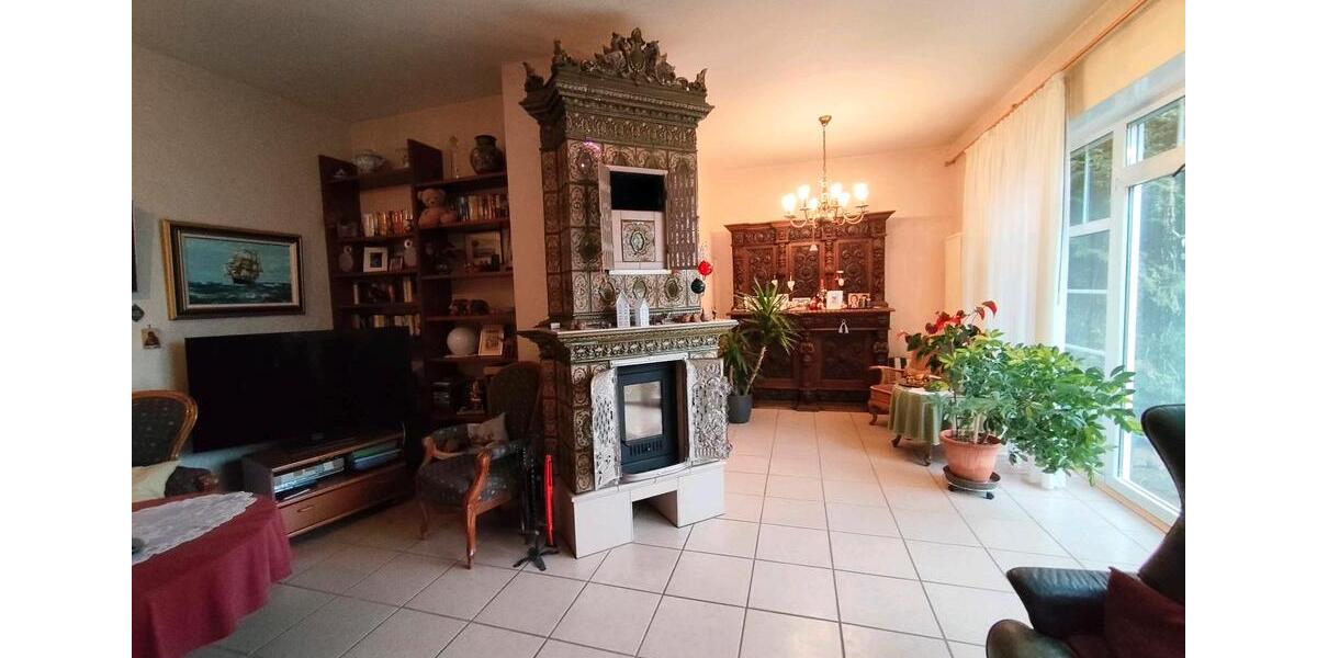 Einfamilienhaus Northeim - 9 Zimmer, 250 m&sup2;, 350.000&euro; | Angebot:25614325