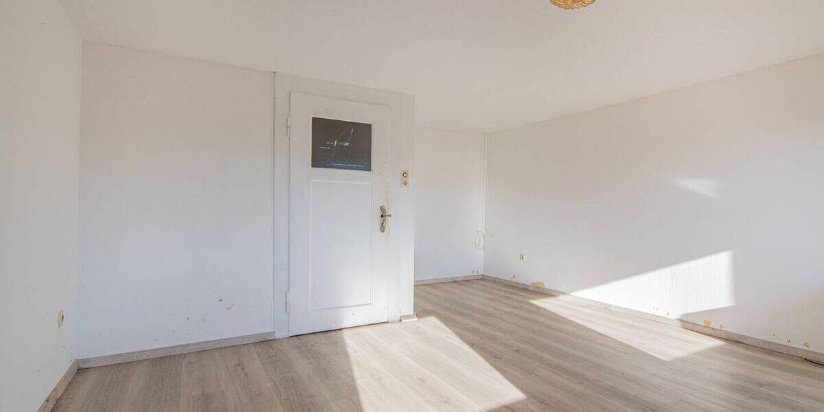 Reihenmittelhaus Klettgau Grießen - 6 Zimmer, 137 m&sup2;, 225.000&euro; | Angebot:25741792