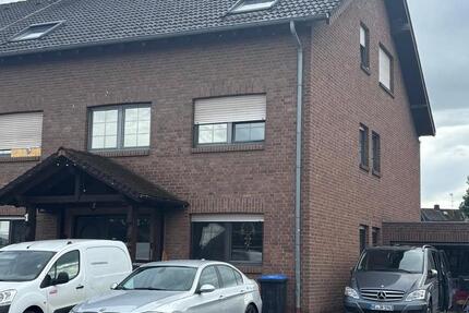 Haus Rommerskirchen - 9 Zimmer, 270 m&sup2;, 669.000&euro; | Angebot:27618002