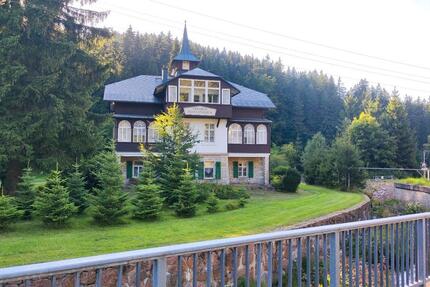 Haus Altenberg - 16 Zimmer, 300 m&sup2;, 420.000&euro; | Angebot:26068454