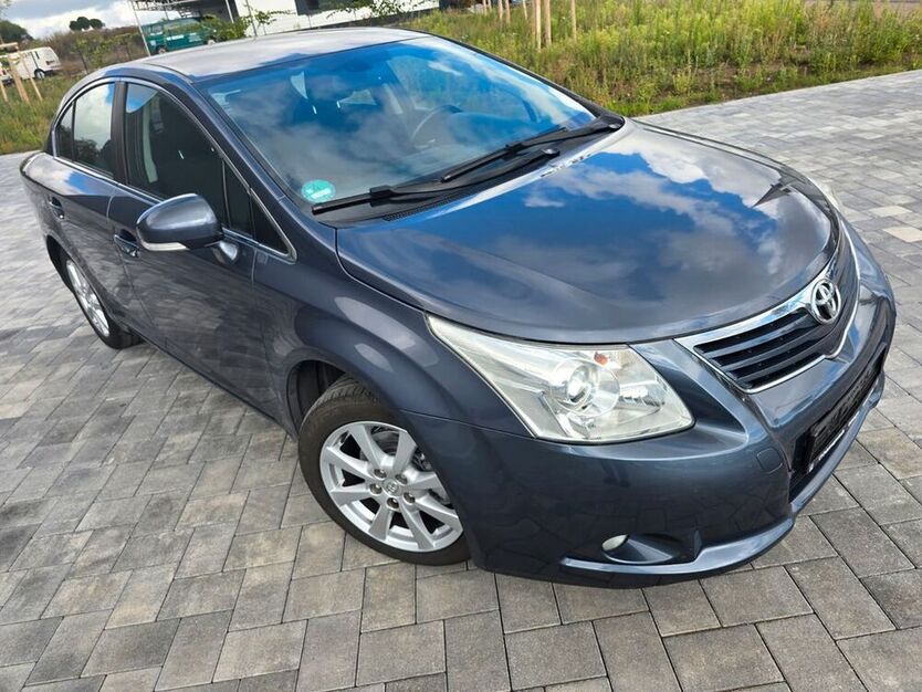 Avensis