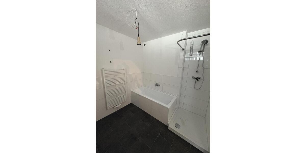 Etagenwohnung Nattheim - 3 Zimmer, 90 m&sup2;, 1.000&euro; | Angebot:25408719