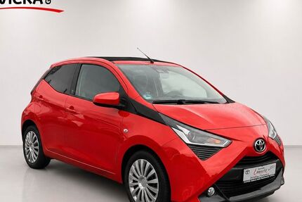 Toyota Aygo (X) 65.400 km 10.990 &euro; Villingen-Schwenningen 78056