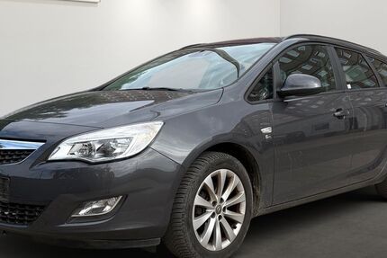 Opel Astra 208.604 km 1.999 &euro; Berlin 12681