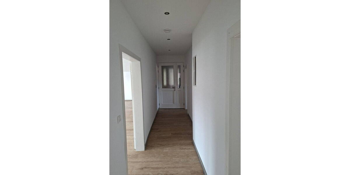 Etagenwohnung Seesen - 4 Zimmer, 91 m&sup2;, 592&euro; | Angebot:26774887
