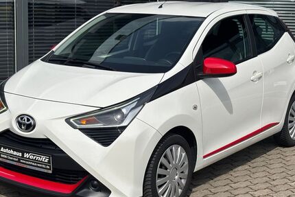 Toyota Aygo (X) 37.590 km 9.490 &euro; Oberndorf 86698