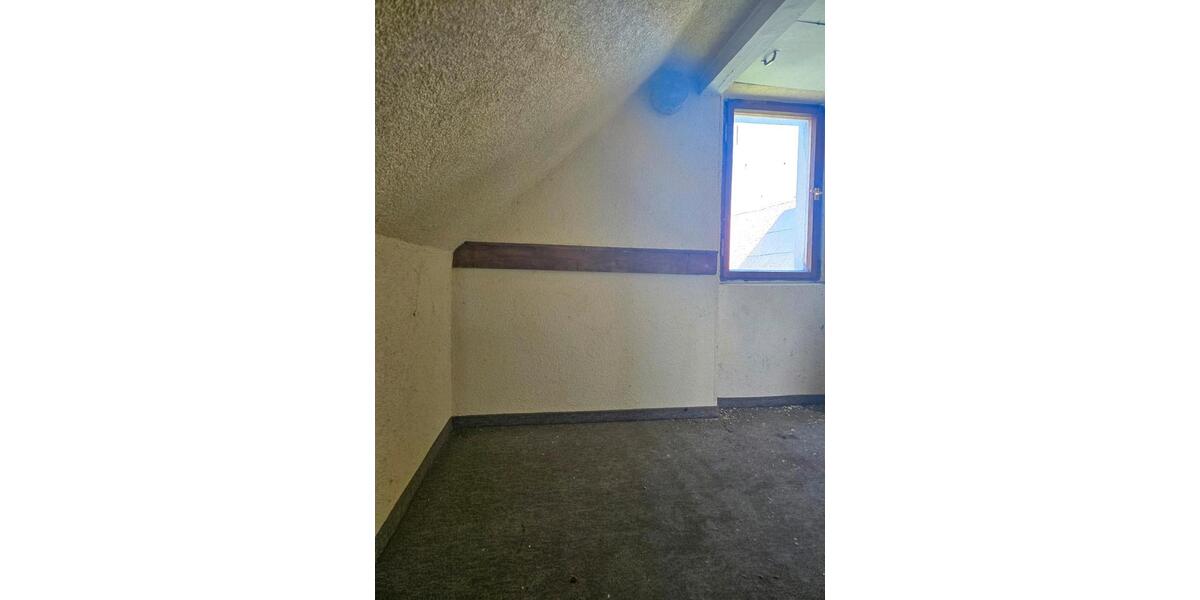 Doppelhaushälfte Zittau Dittelsdorf - 4 Zimmer, 120 m&sup2;, 41.000&euro; | Angebot:26042199