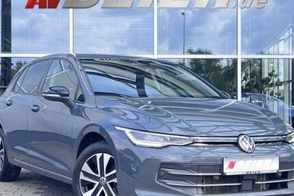 VW Golf 28.400 km 24.690 &euro; Dessau direkt an der A9 06842
