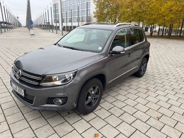 VW Tiguan 79.700 km 10.000 &euro; Laatzen 30880
