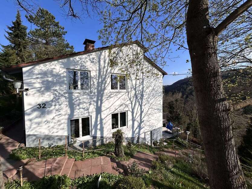 Haus zum Kaufen in Pforzheim 2.100.000 € 566.5 m²