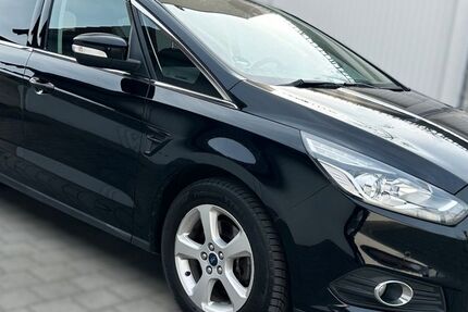 Ford S-Max 135.000 km 12.900 &euro; Nürnberg 90431