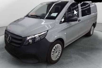 Mercedes-Benz Vito 10.200 km 52.070 &euro; Dessau 06847