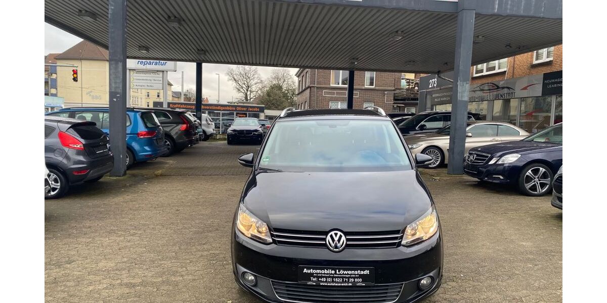 VW Touran 163.000 km 8.900 &euro; Braunschweig 38114