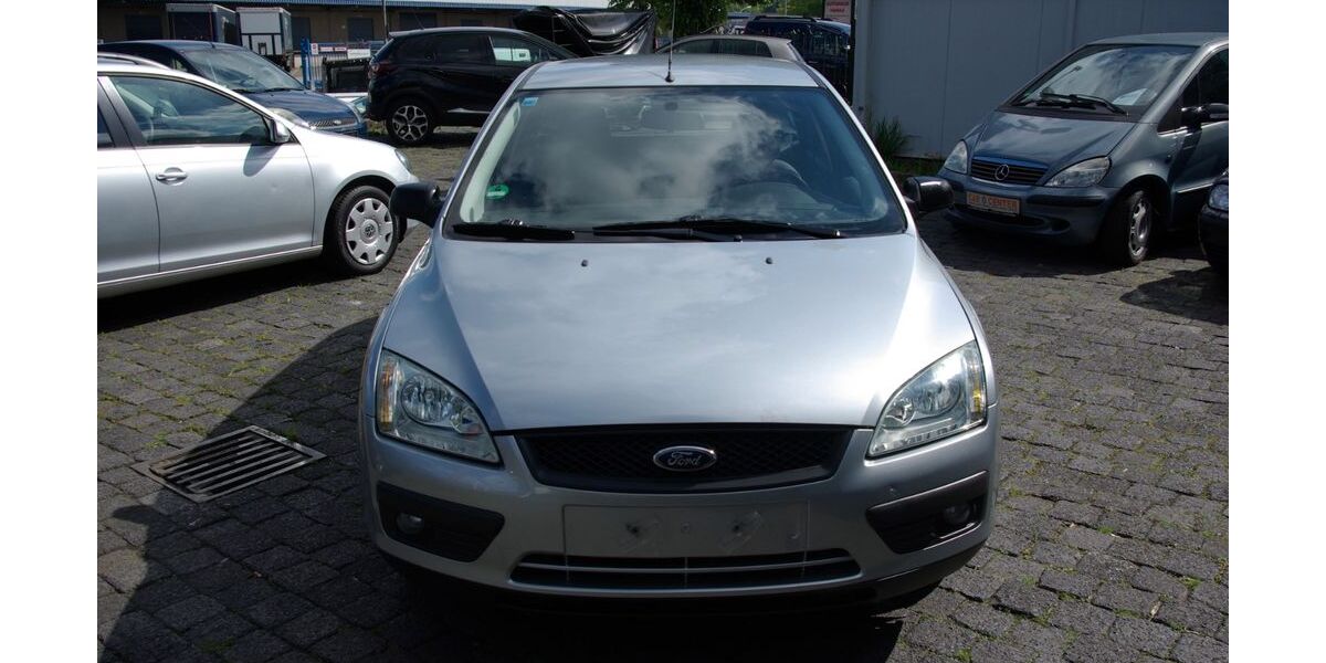 Ford Focus 186.000 km 2.550 &euro; Bottrop 46242
