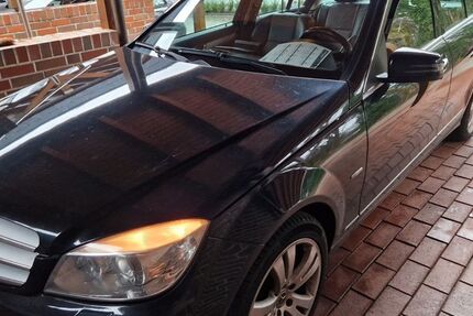 Mercedes-Benz C 250 234.000 km 4.950 &euro; Lage 32791